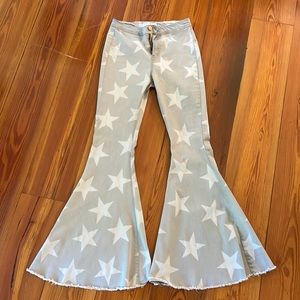 Size M Toast Jeans pair of star flare stretch grey jeans